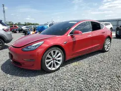 5YJ3E1EBXJF117215 2018 TESLA MODEL 3