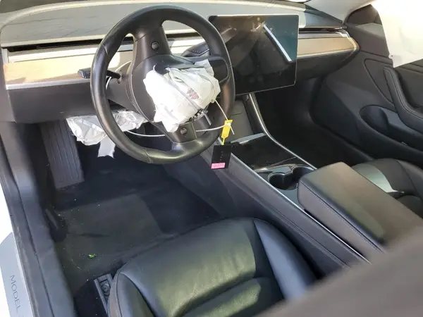 5YJ3E1EBXJF117716 2018 TESLA MODEL 3 - Image 8