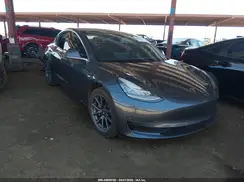 5YJ3E1EBXJF119403 2018 TESLA MODEL 3