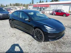 5YJ3E1EBXJF120857 2018 TESLA MODEL 3