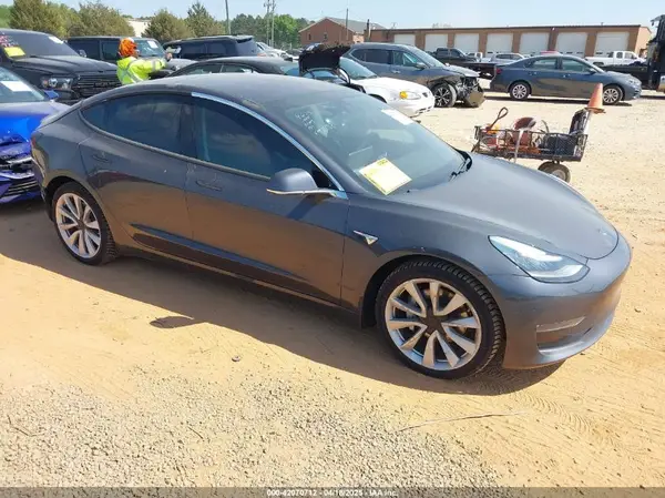 5YJ3E1EBXJF121183 2018 TESLA MODEL 3 - Image 1