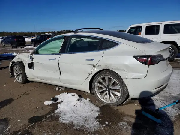 5YJ3E1EBXJF122012 2018 TESLA MODEL 3 - Image 2