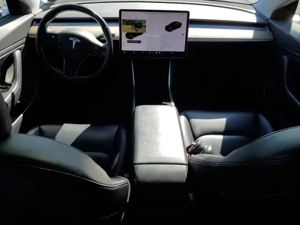 5YJ3E1EBXJF127405 2018 TESLA MODEL 3 - Image 8