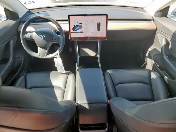 5YJ3E1EBXJF129042 2018 TESLA MODEL 3 - Image 8