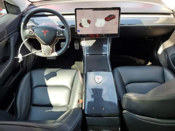 5YJ3E1EBXJF129686 2018 TESLA MODEL 3 - Image 8