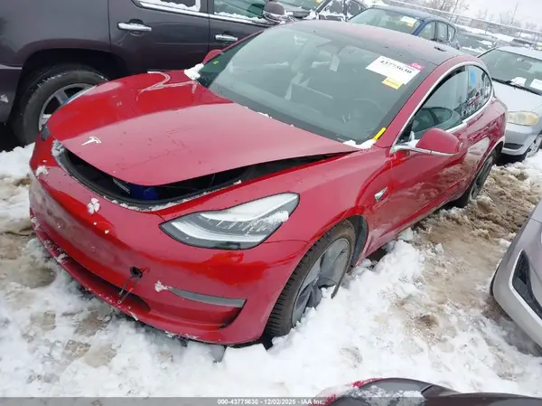 5YJ3E1EBXJF129719 2018 TESLA MODEL 3 - Image 2