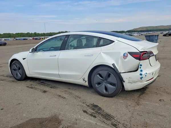 5YJ3E1EBXJF130448 2018 TESLA MODEL 3 - Image 2