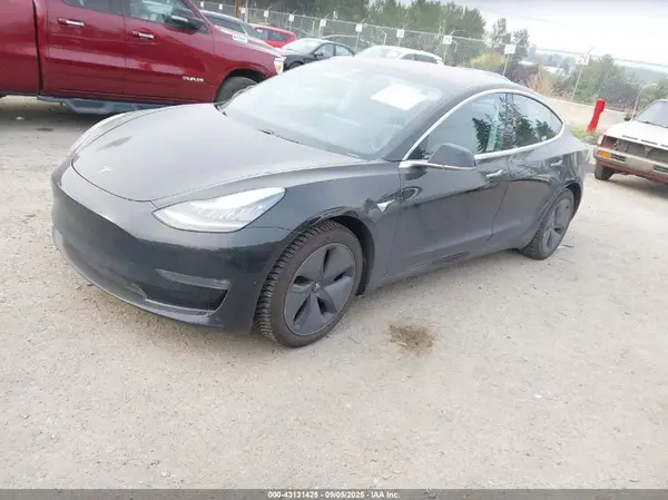 5YJ3E1EBXJF130840 2018 TESLA MODEL 3 - Image 2