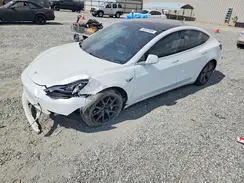 5YJ3E1EBXJF145581 2018 TESLA MODEL 3