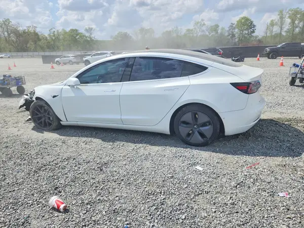 5YJ3E1EBXJF145581 2018 TESLA MODEL 3 - Image 2