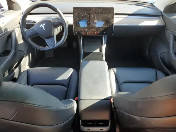 5YJ3E1EBXJF151011 2018 TESLA MODEL 3 - Image 8