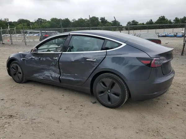 5YJ3E1EBXJF170268 2018 TESLA MODEL 3 - Image 2