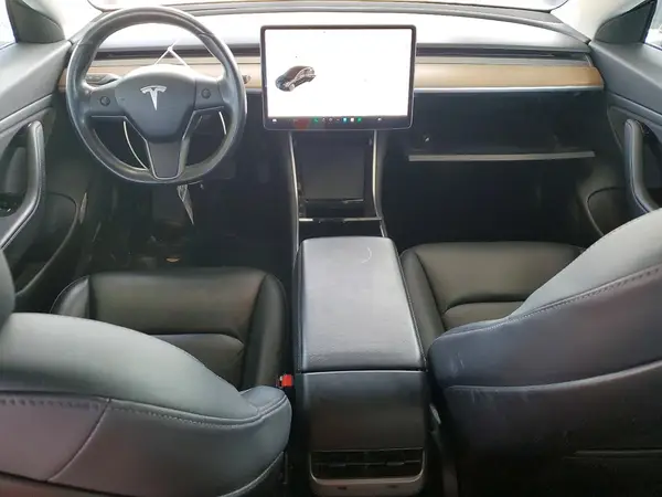 5YJ3E1EBXJF178435 2018 TESLA MODEL 3 - Image 8