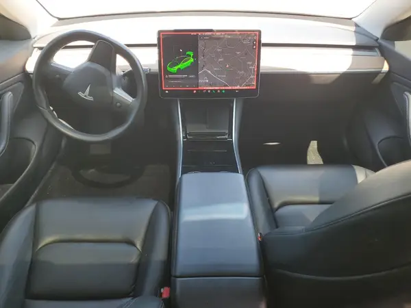 5YJ3E1EBXJF178807 2018 TESLA MODEL 3 - Image 8