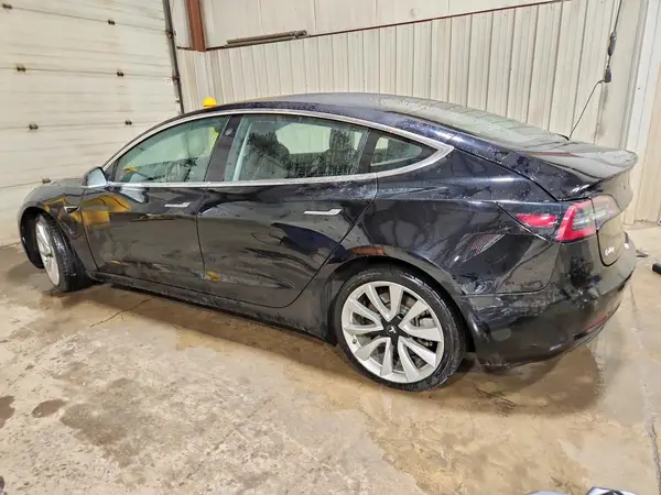 5YJ3E1EBXJF184655 2018 TESLA MODEL 3 - Image 2