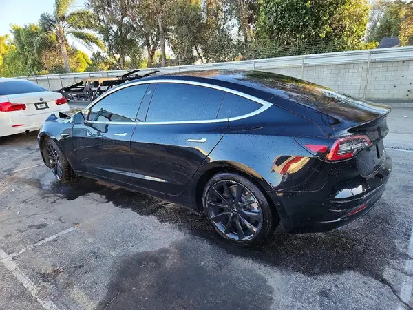 5YJ3E1EBXKF192479 2019 TESLA MODEL 3 - Image 2