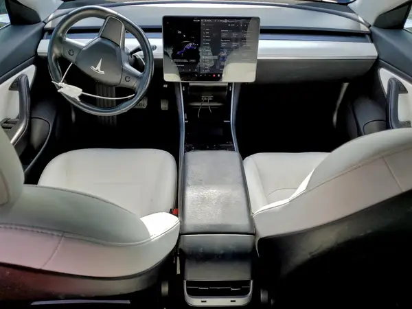 5YJ3E1EBXKF192580 2019 TESLA MODEL 3 - Image 8