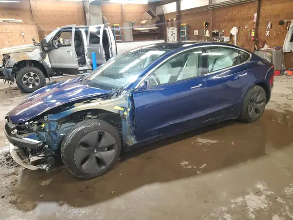 5YJ3E1EBXKF195009 2019 TESLA MODEL 3 - Image 1