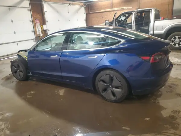 5YJ3E1EBXKF195009 2019 TESLA MODEL 3 - Image 2