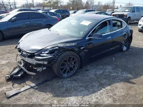 5YJ3E1EBXKF198931 2019 TESLA MODEL 3 - Image 2