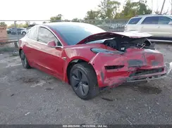 5YJ3E1EBXKF199240 2019 TESLA MODEL 3