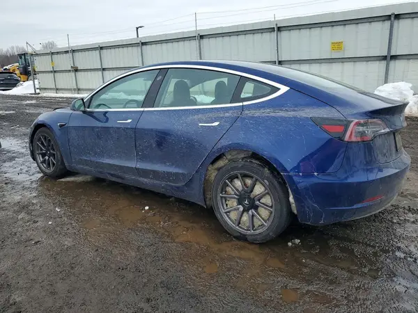 5YJ3E1EBXKF199464 2019 TESLA MODEL 3 - Image 2