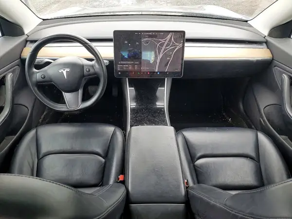5YJ3E1EBXKF199464 2019 TESLA MODEL 3 - Image 8