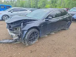 5YJ3E1EBXKF199884 2019 TESLA MODEL 3