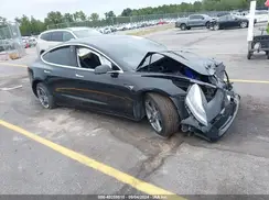 5YJ3E1EBXKF208941 2019 TESLA MODEL 3