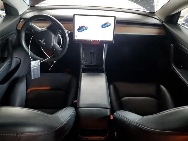 5YJ3E1EBXKF209927 2019 TESLA MODEL 3 - Image 8