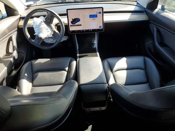 5YJ3E1EBXKF210821 2019 TESLA MODEL 3 - Image 8