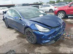 5YJ3E1EBXKF214027 2019 TESLA MODEL 3
