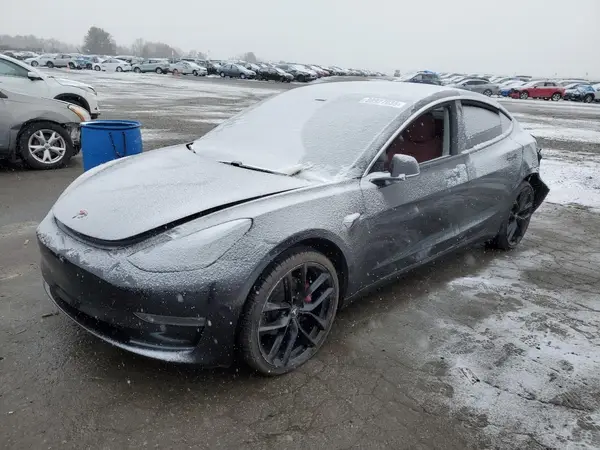 5YJ3E1EBXKF361285 2019 TESLA MODEL 3 - Image 1