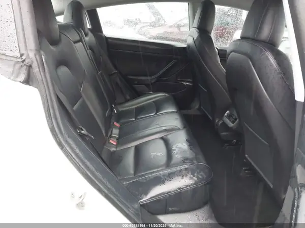 5YJ3E1EBXKF365773 2019 TESLA MODEL 3 - Image 8