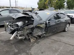5YJ3E1EBXKF385165 2019 TESLA MODEL 3