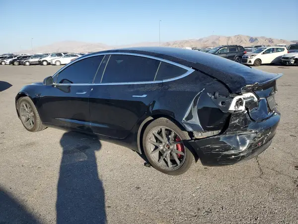 5YJ3E1EBXKF385828 2019 TESLA MODEL 3 - Image 2