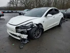 5YJ3E1EBXKF388261 2019 TESLA MODEL 3