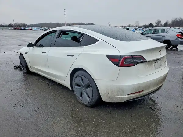 5YJ3E1EBXKF388261 2019 TESLA MODEL 3 - Image 2
