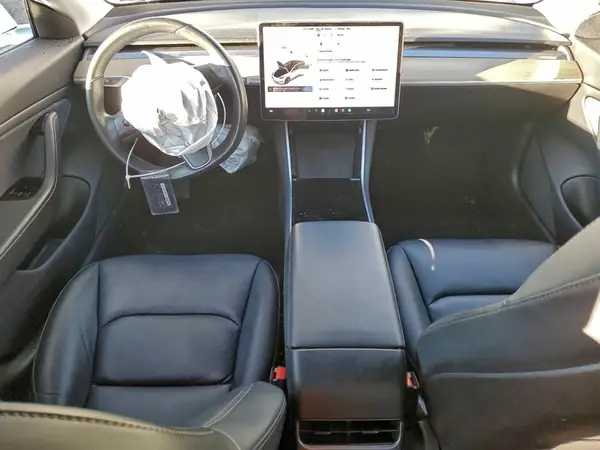 5YJ3E1EBXKF388289 2019 TESLA MODEL 3 - Image 8