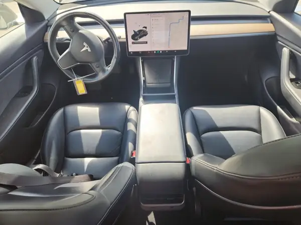 5YJ3E1EBXKF388809 2019 TESLA MODEL 3 - Image 8
