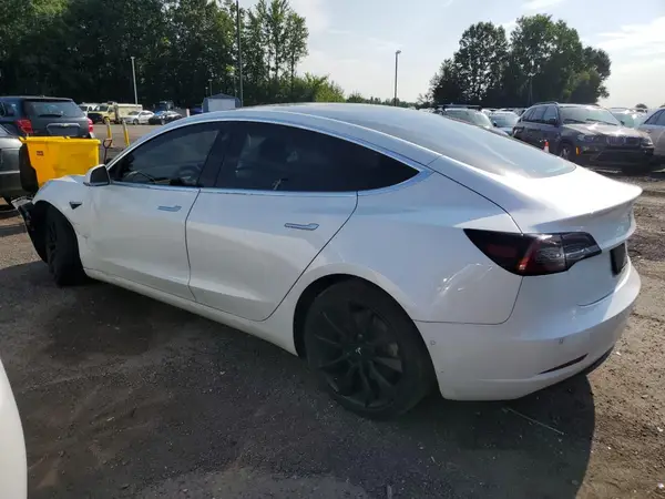 5YJ3E1EBXKF389961 2019 TESLA MODEL 3 - Image 2