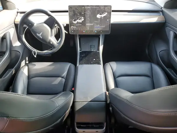 5YJ3E1EBXKF389961 2019 TESLA MODEL 3 - Image 8
