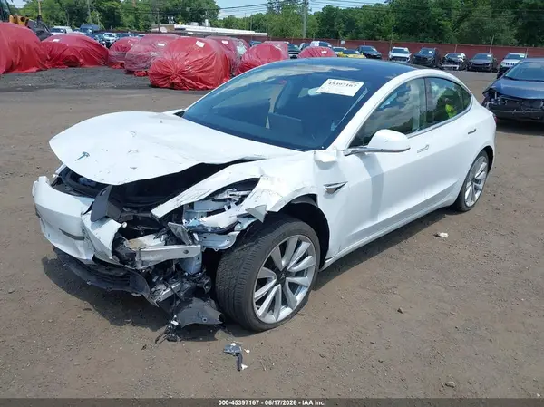 5YJ3E1EBXKF390186 2019 TESLA MODEL 3 - Image 2