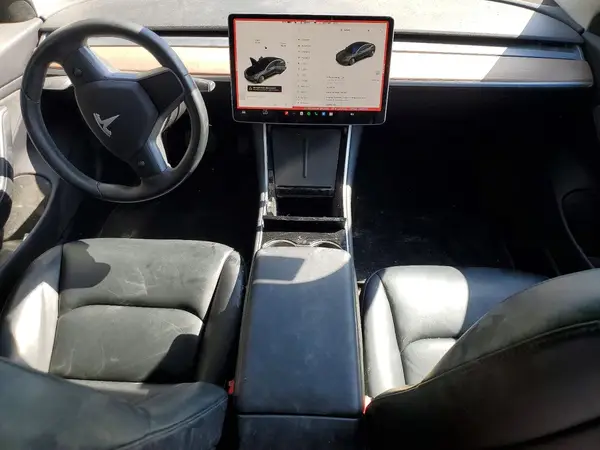 5YJ3E1EBXKF390303 2019 TESLA MODEL 3 - Image 8