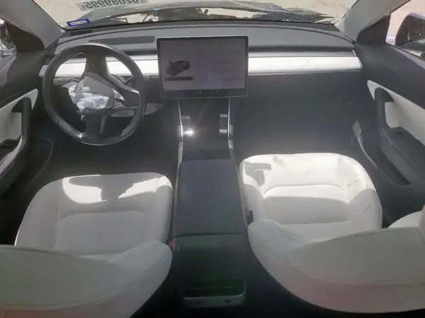 5YJ3E1EBXKF391466 2019 TESLA MODEL 3 - Image 8