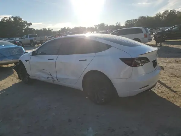 5YJ3E1EBXKF407262 2019 TESLA MODEL 3 - Image 2