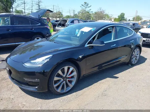 5YJ3E1EBXKF408699 2019 TESLA MODEL 3 - Image 2