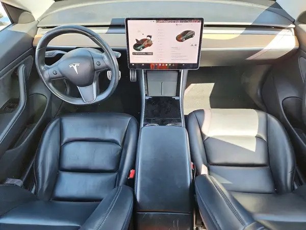 5YJ3E1EBXKF413529 2019 TESLA MODEL 3 - Image 8