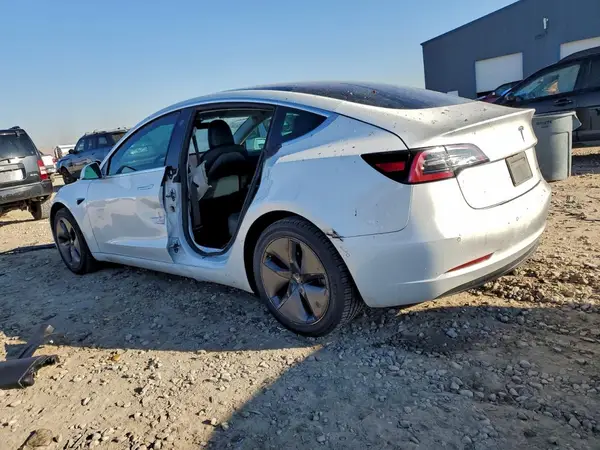 5YJ3E1EBXKF414986 2019 TESLA MODEL 3 - Image 2