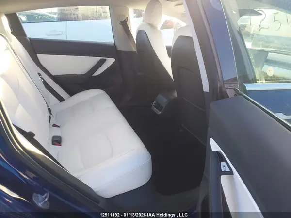 5YJ3E1EBXKF423025 2019 TESLA MODEL 3 - Image 8